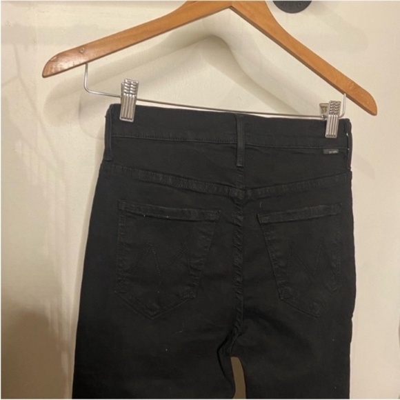 MOTHER The Insider Crop Step Fray Jeans Not Guilty - Picture 8 of 12